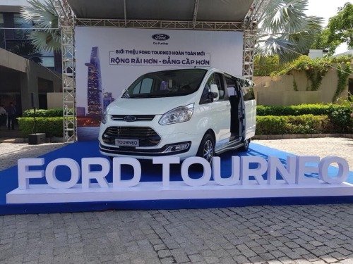 Giá chính thức Ford Tourneo Ford Đồng Nai - Giá xe Ford cập nhật mới nhất